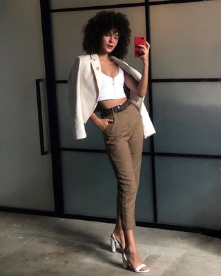 América Valdés 3