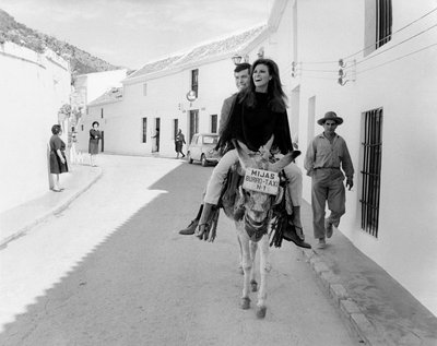 Raquel Welch 7